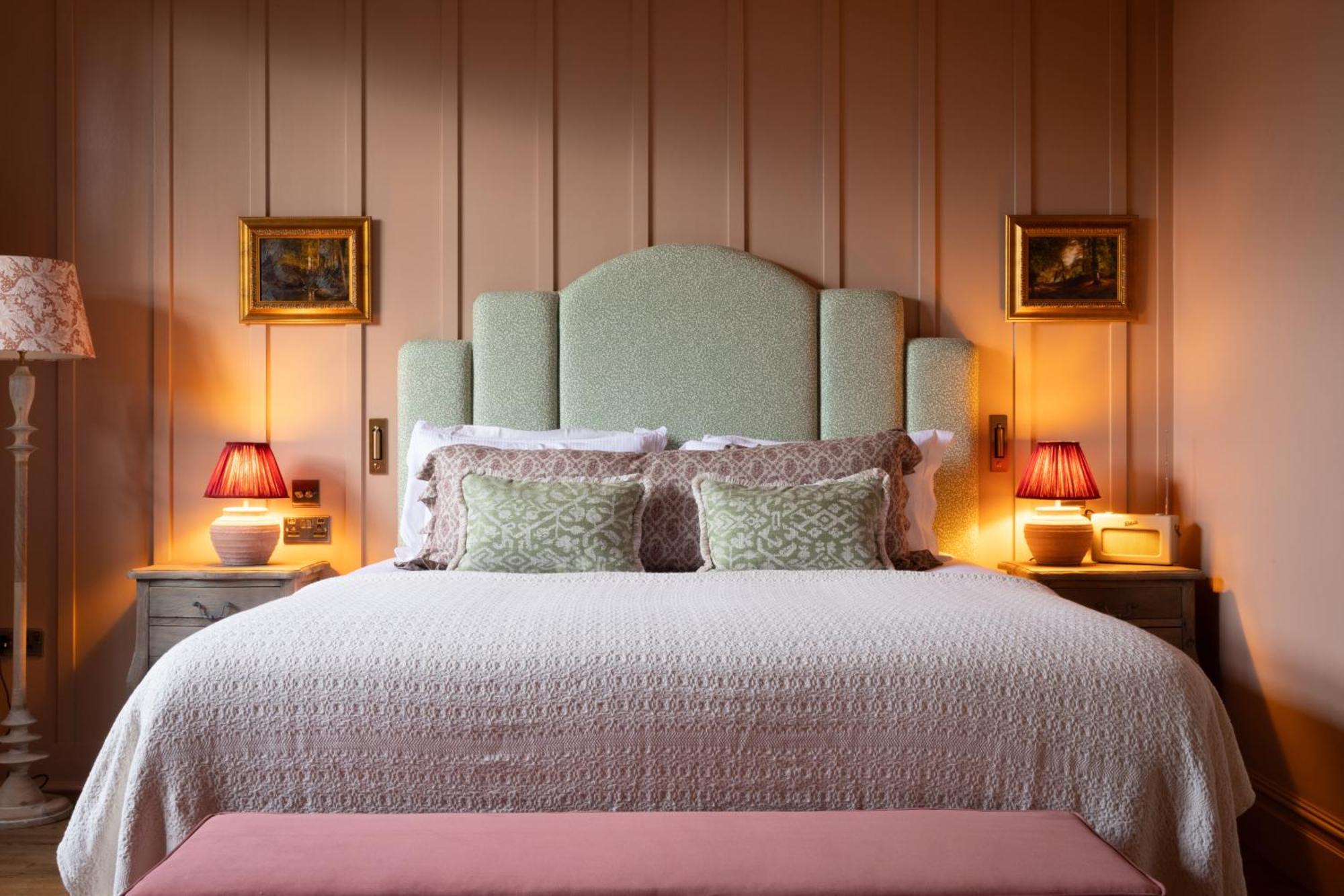 The Royal Forest - A Heartwood Inn Chingford Εξωτερικό φωτογραφία